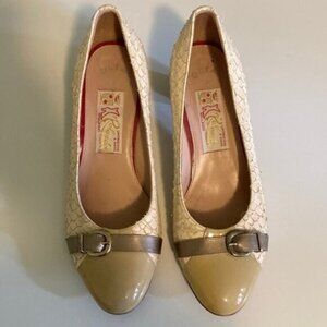 👠✨ Vintage Rolando Bellagio Beige & Taupe Leather Block Heel Pumps  ✨👠